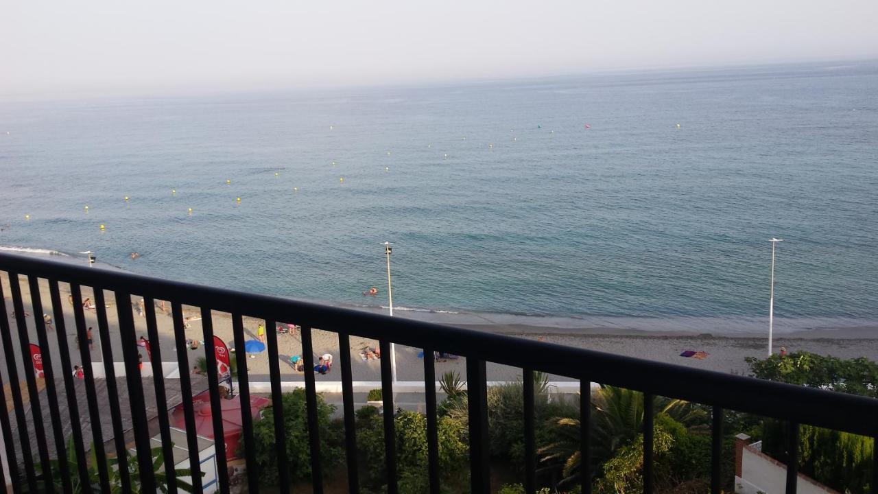 Precioso apartamento frontal al mar Nerja Esterno foto