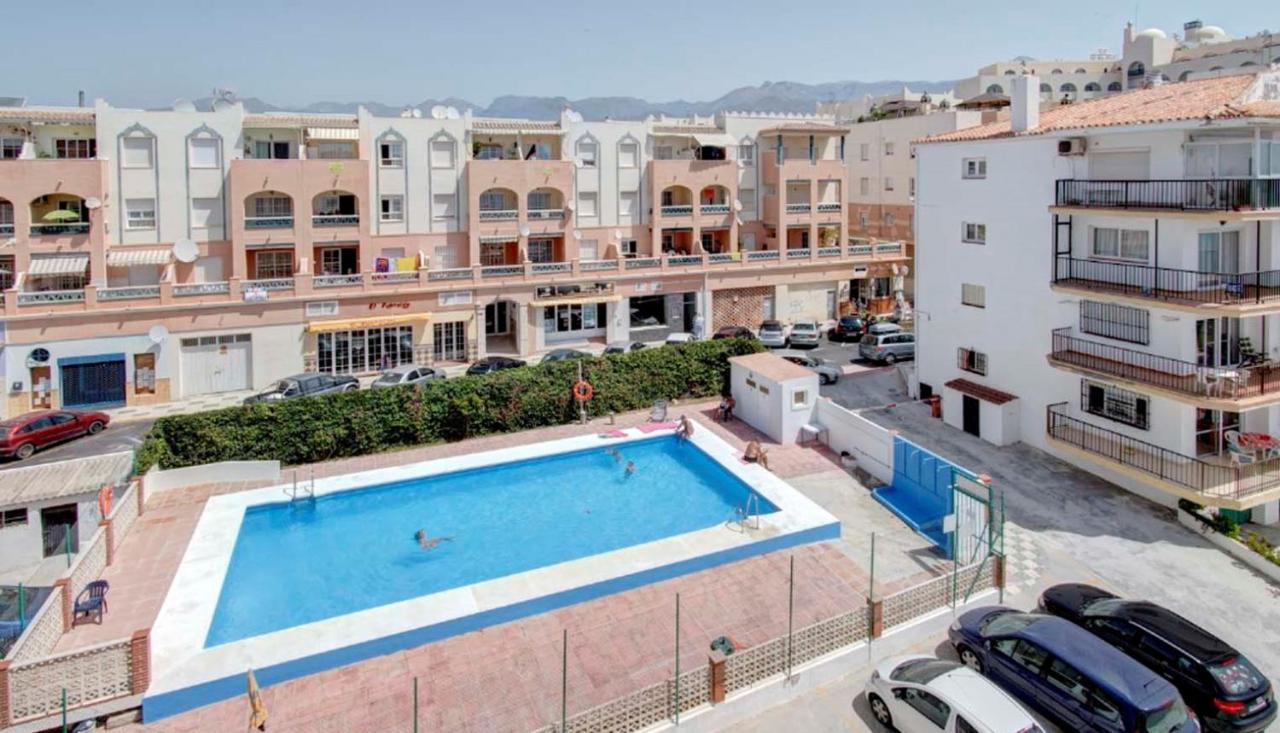 Precioso apartamento frontal al mar Nerja Esterno foto