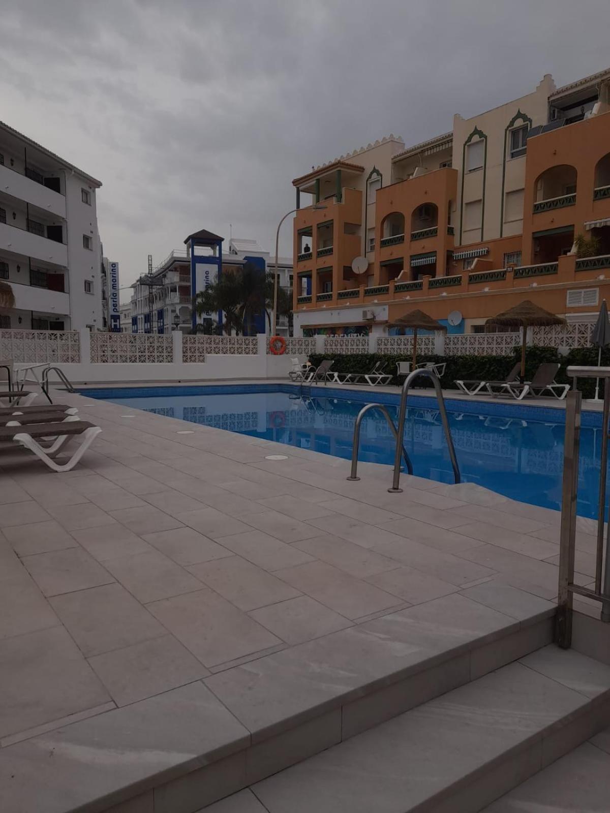 Precioso apartamento frontal al mar Nerja Esterno foto